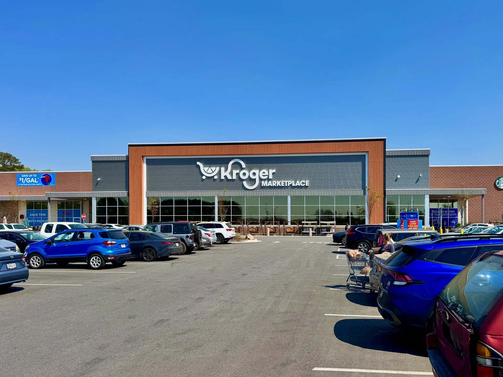 A Kroger Marketplace supermarket
