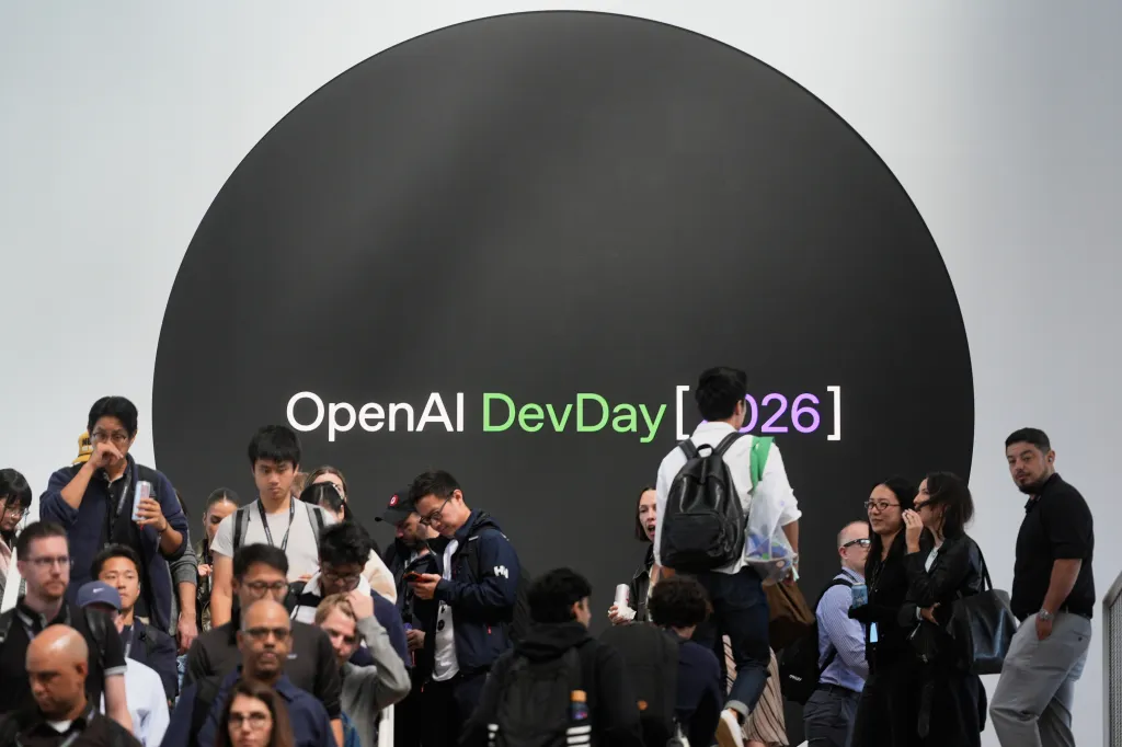شرکت‌کنندگان در کنفرانس OpenAI DevDay در سان‌فرانسیسکو