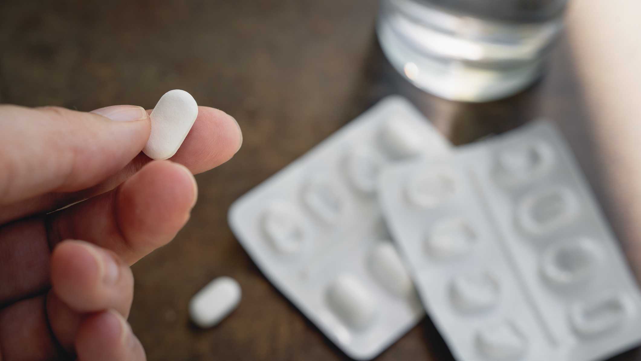 Reports of discolored tablets lead FDA to recall Amazon-branded acetaminophen bottles