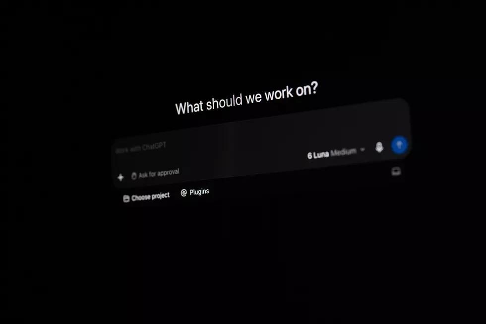 تصویر مرتبط با شکایت از OpenAI