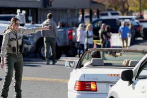 Oregon school shooting: 3 children and teacher killed; armed bystander shoots teenage gunman dead