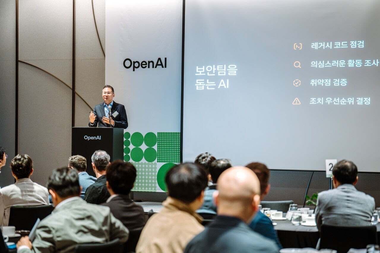 کیم کیونگ-هون، رئیس OpenAI کره