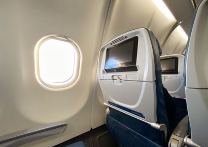 "Booked a Cheap Flight, Only to Get Blindsided"... Travelers' Complaints "Explode" Over Extra Fees