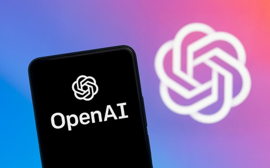 صفحه‌نمایش تلفن همراه با نام OpenAI